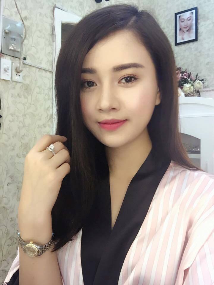 满月之下请相爱
